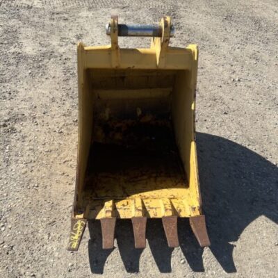 24" Digging Bucket - Stock # B981