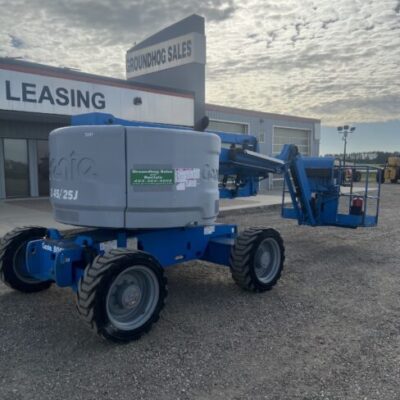 2015 Genie Z45- Stock #3389